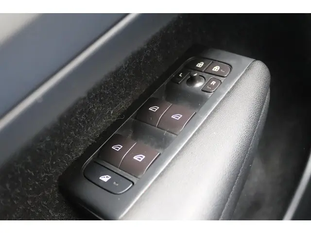 Volvo XC40 2.0 T4 2019 Benzine 27