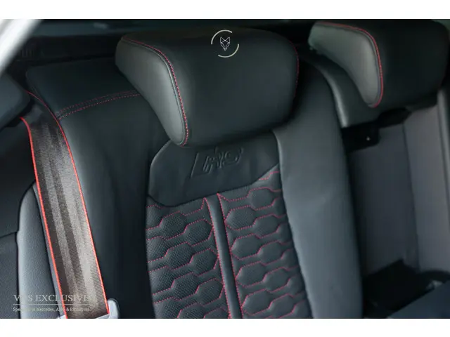 Audi Q8 4.0 TFSI RS Q8 Quattro 2020 Benzine 13