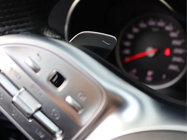 Mercedes-Benz C-Klasse 180 AMG-line 2019 Benzine 40