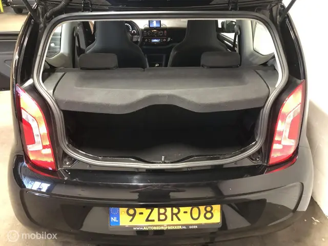 Volkswagen up! 1.0 move up! BlueMotion 2015 Benzine 17