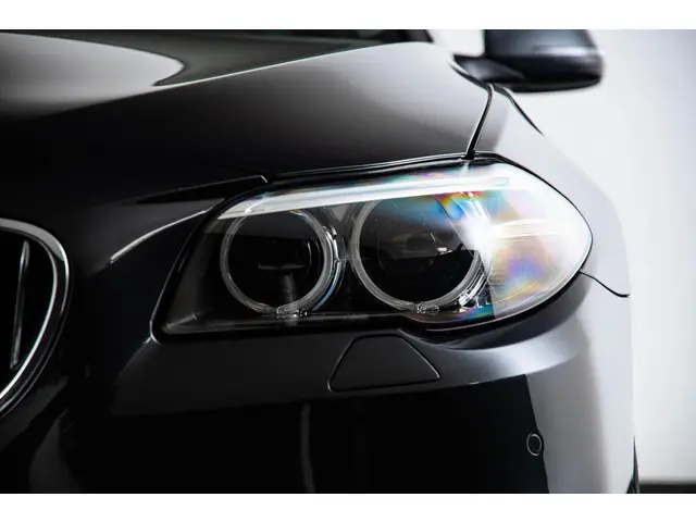 BMW 5 Serie 520i Executive 2016 Benzine 24