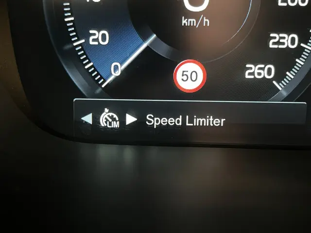 Volvo S90 T5 Momentum Intro Line 2017 Benzine 28
