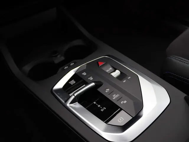 BMW 1 Serie 120 2024 Benzine 19