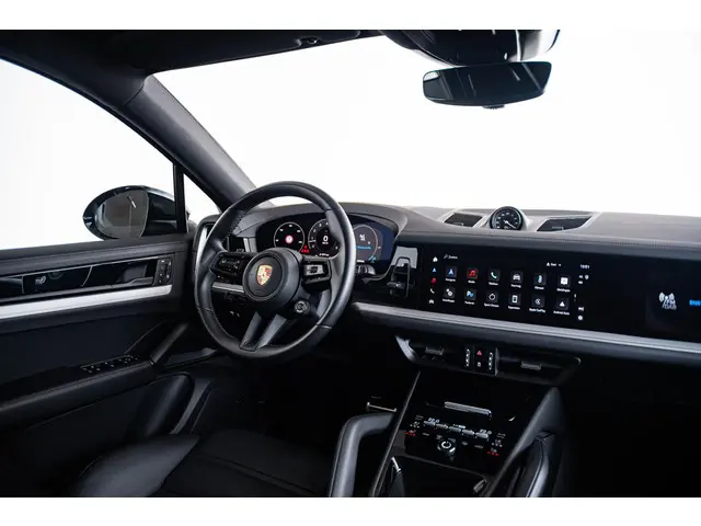 Porsche Cayenne Coupé 4.0 S 2023 Benzine 53