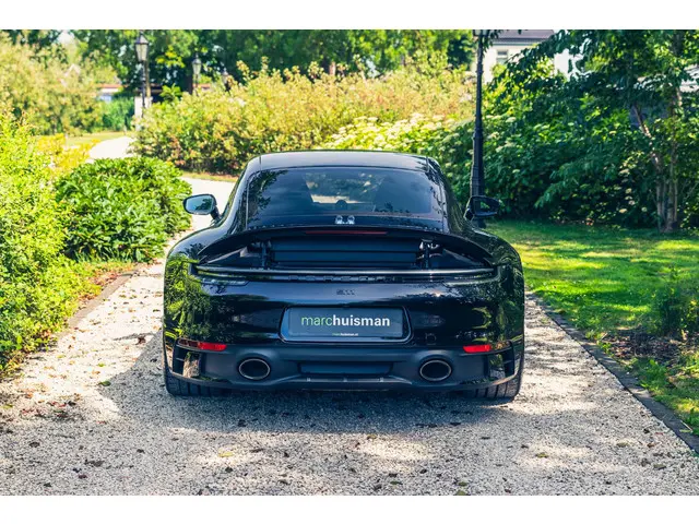 Porsche 911 3.0 Carrera GTS 2022 Benzine 128
