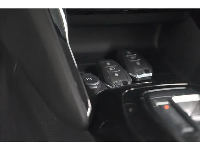 Peugeot e-208 EV Allure 50 kWh 2024 Elektrisch 41