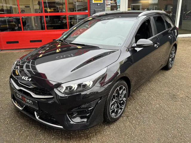 Kia Ceed Sportswagon 1.5 T-GDi GT-Line 2025 Benzine 6