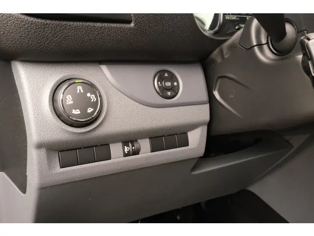 Citroën Jumpy M L2 2.0 BlueHDi 120 Driver 2021 Diesel 25