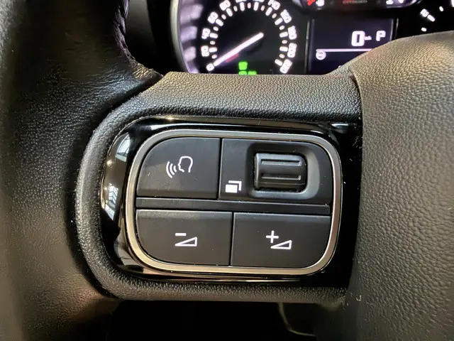 Citroën C3 Aircross 1.2 PureTech Shine 2020 Benzine 21