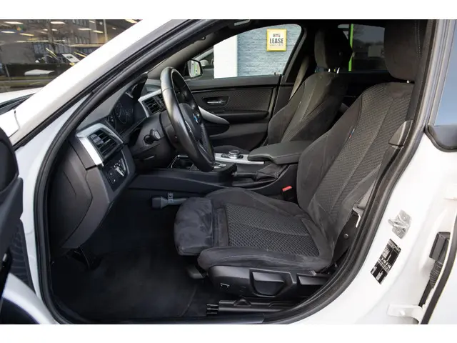 BMW 4 Serie Gran Coupé 418i Executive 2019 Benzine 12