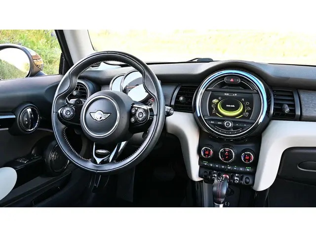 MINI Cooper S Mini 2.0 Chili 2015 Benzine 13