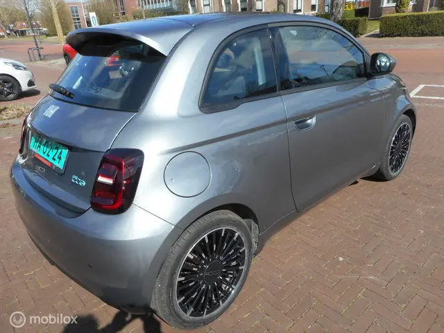 Fiat 500e Icon 42 kWh 2022 Elektrisch 3