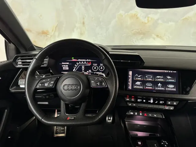 Audi RS3 A3 Sportback 2.5 TFSI quattro 2022 Benzine 18