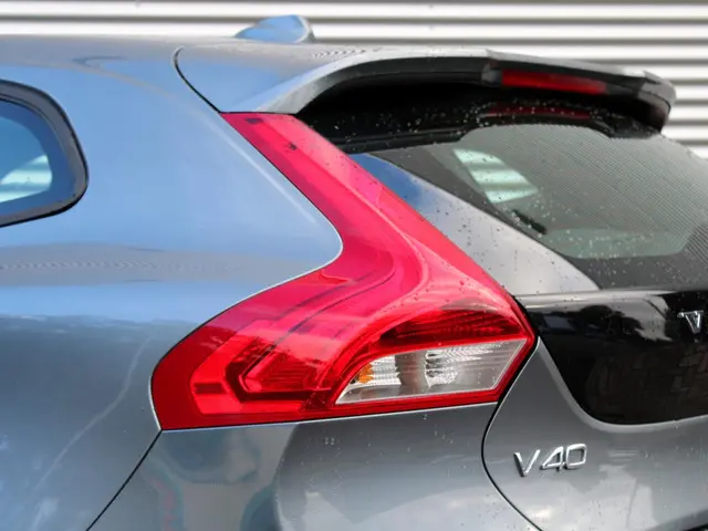 Volvo V40 2.0 T3 Nordic+ 2017 Benzine 7