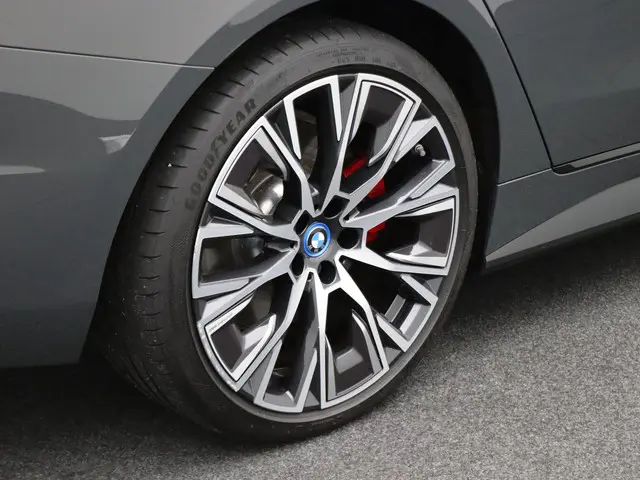 BMW i4 M50 2024 Elektrisch 32