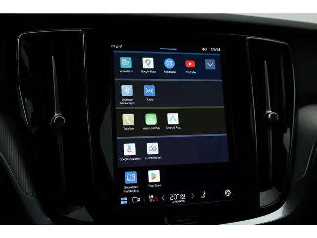Volvo V60 T6 Recharge Plus Bright 2024 Hybride Benzine 17