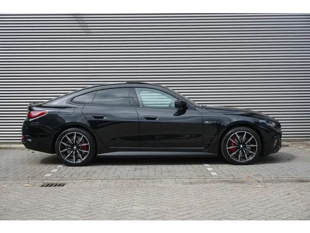 BMW i4 Gran Coupé eDrive35 2025 Elektrisch 4