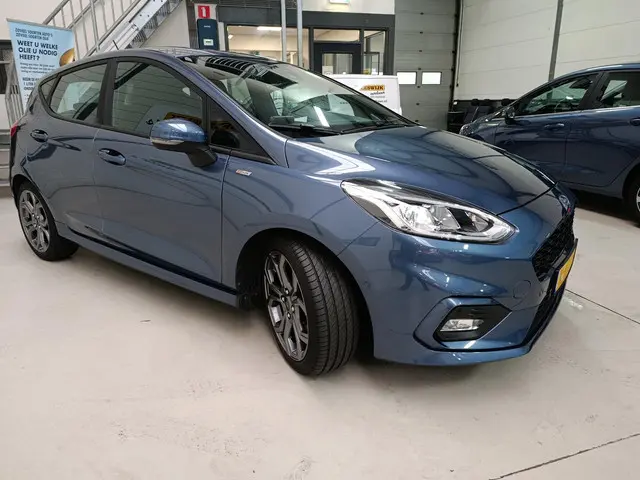 Ford Fiesta 1.0 EcoBoost Hybrid ST-Line X 2020 Benzine 21