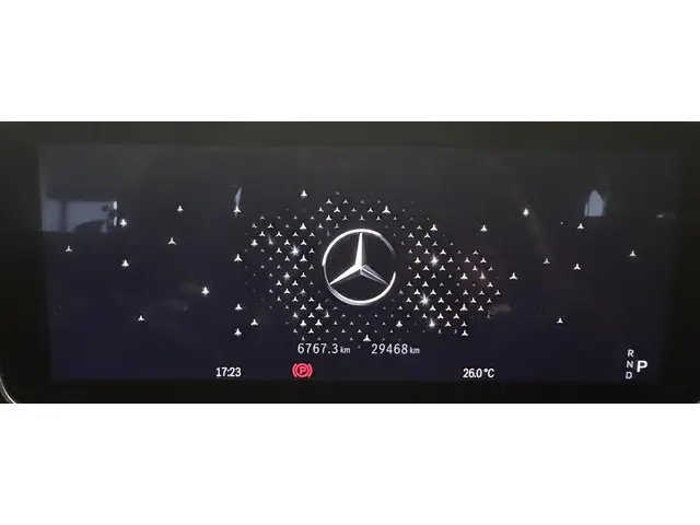 Mercedes-Benz C-Klasse 200 AMG Line 2023 Benzine 10