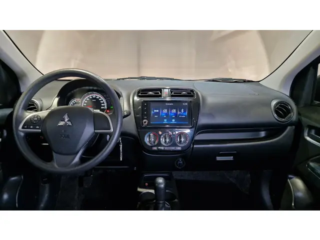 Mitsubishi Space Star 1.2 Connect+ 2024 Benzine 8