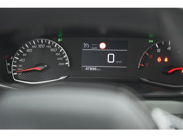 Peugeot 208 PureTech 75 Active Pack 2022 Benzine 35