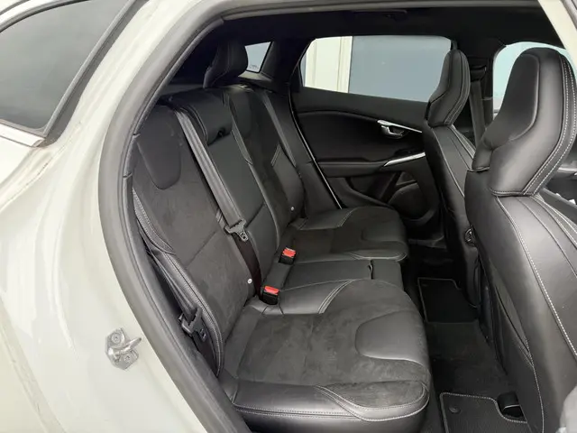Volvo V40 1.5 T3 Polar+ Sport 2019 Benzine 6