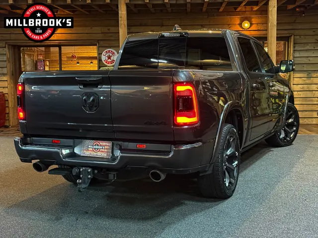 Dodge Ram 1500 5.7 V8 Limited 2023 LPG/Gas 8
