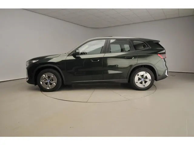 BMW iX1 xDrive30 2023 Elektrisch 2