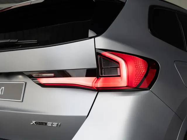 BMW X1 xDrive23i 2025 Benzine 14