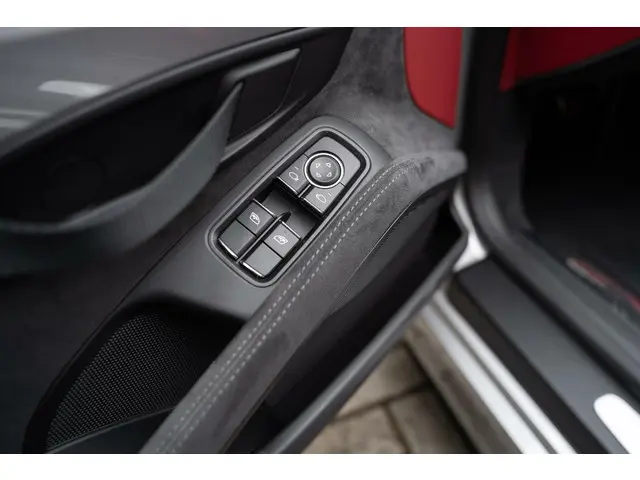 Porsche Boxster Spyder 3.8 2016 Benzine 25