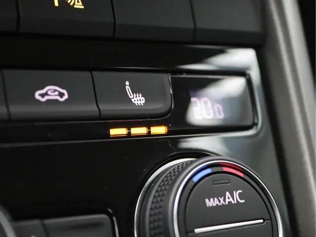 Volkswagen T-Roc 1.0 TSI Style 2020 Benzine 48