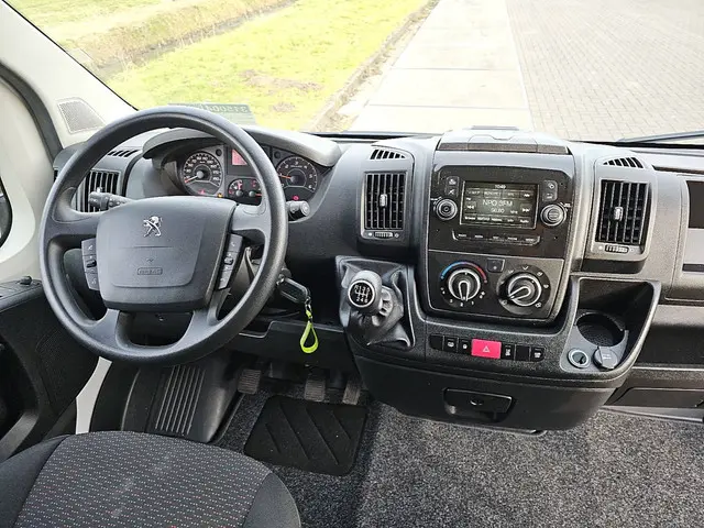 Peugeot Boxer 2.2 2022 Diesel 7