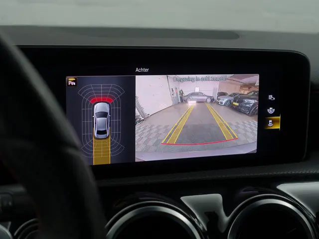 Mercedes-Benz A-Klasse 200 AMG Prestige Aut- 2019 Benzine 9