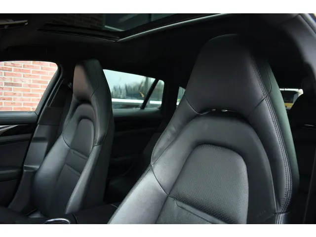 Porsche Panamera Sport Turismo 4 3.0 2017 Benzine 58