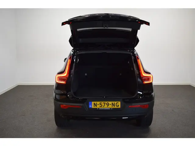 Volvo XC40 54000km T3 164pk AUT8 BNS Pro 2021 Benzine 25