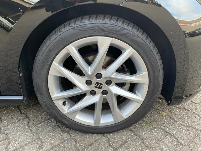 SEAT Ibiza 1.0 EcoTSI FR Business Connect 2023 Benzine 6