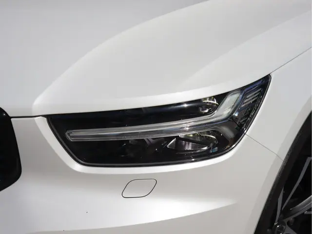Volvo XC40 1.5 T5 Recharge 2021 Hybride Benzine 16