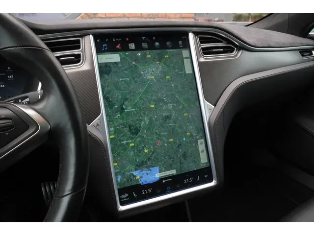 Tesla Model S P85D 700 PK 2015 Elektrisch 9
