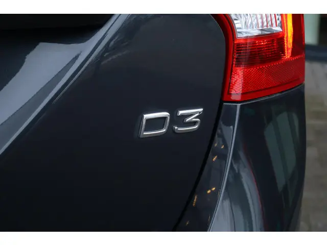 Volvo V60 Cross Country 2.0 D3 Polar+ 2018 Diesel 33