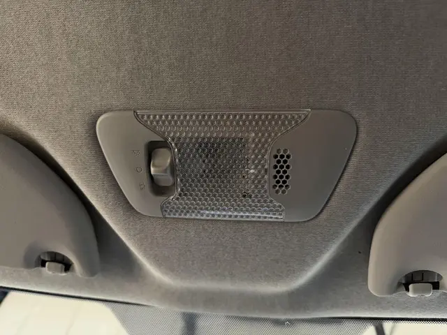 Toyota Aygo 1.0 VVT-i x-play 2020 Benzine 35