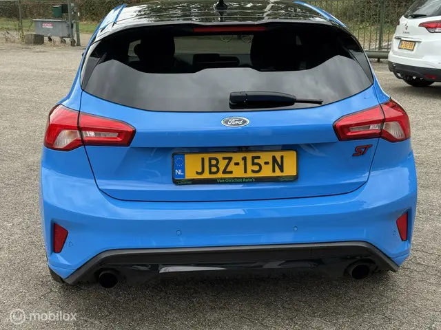 Ford Focus 2.3 EcoBoost ST-X BJ.2022 281pk 2022 Benzine 4