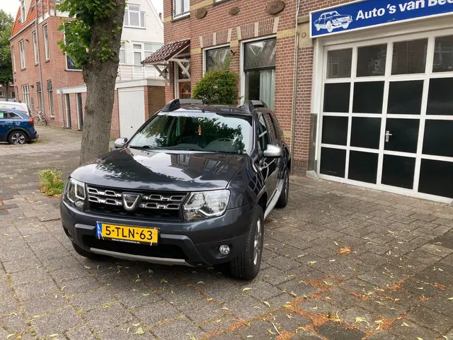 Dacia Duster 1.2 TCe 4x2 Prestige navi 2014 Benzine 3