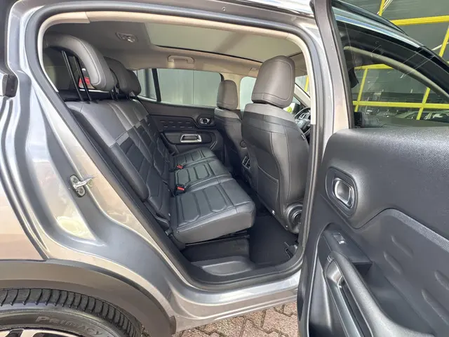 Citroën C5 Aircross 1.2 PureTech Shine 2023 Benzine 18