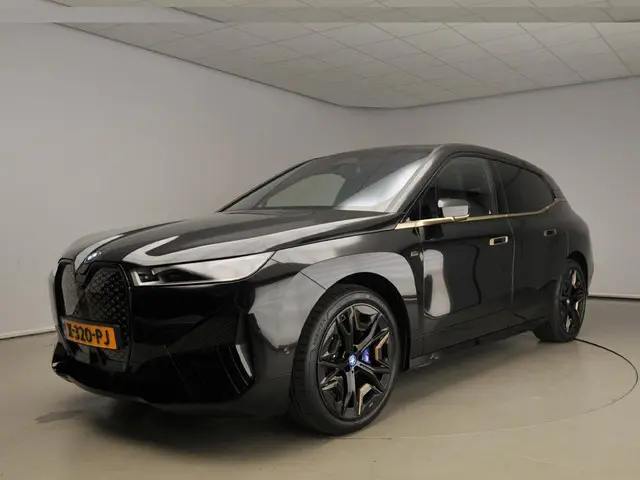 BMW iX M60 2023 Elektrisch 41