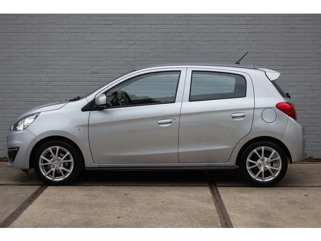 Mitsubishi Space Star 1.0 Cool+ 2018 Benzine 5