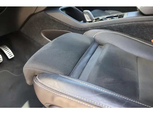 Volvo XC40 1.5 T3 R-Design 2020 Benzine 20