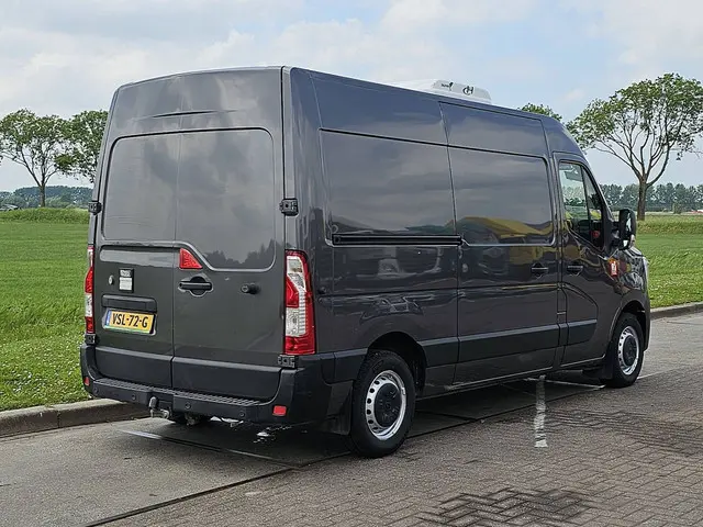 Renault Master 2.3 2023 Diesel 3
