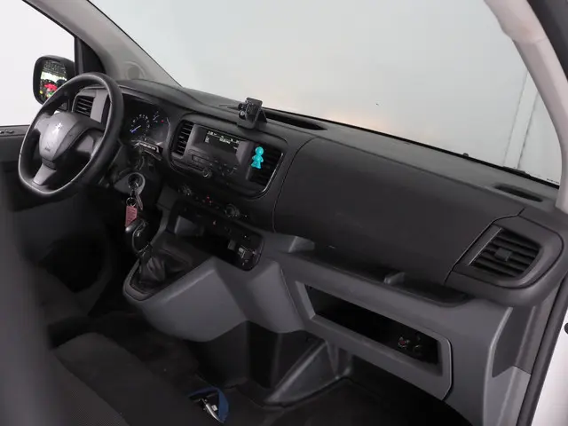 Peugeot Expert 226S 1.6 BlueHDI 95 Pro 2016 Diesel 17