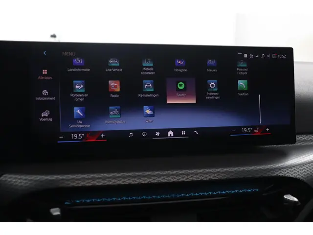 BMW 3 Serie Touring 330e 2025 Hybride Benzine 56