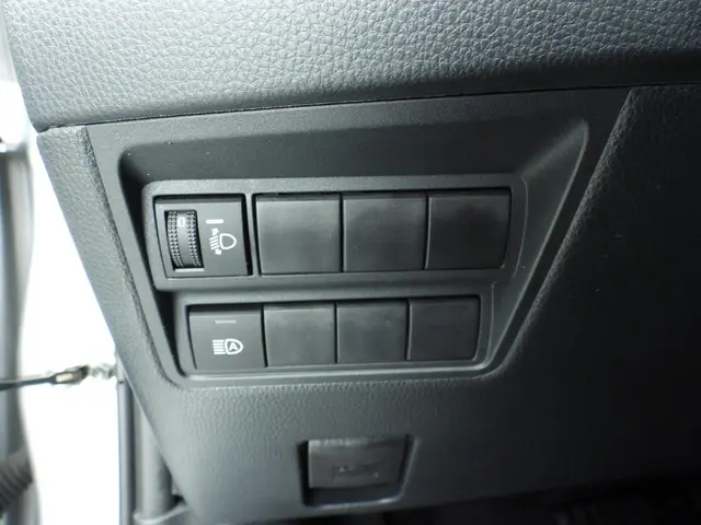 Toyota Yaris 1.5 Hybrid Active 2022 Hybride Benzine 21